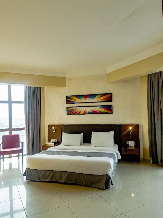 The Avenue Suites Lagos Esterno foto