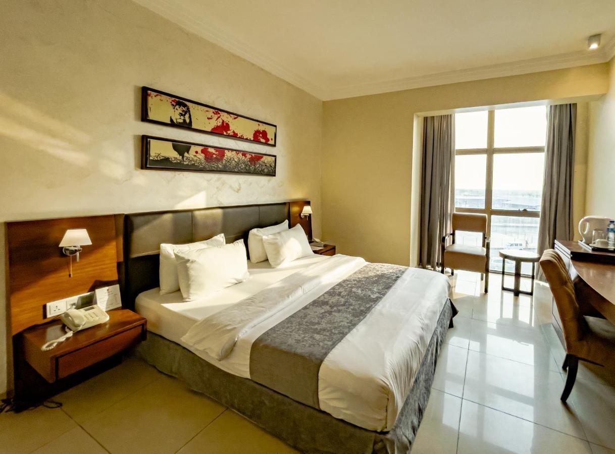 The Avenue Suites Lagos Esterno foto