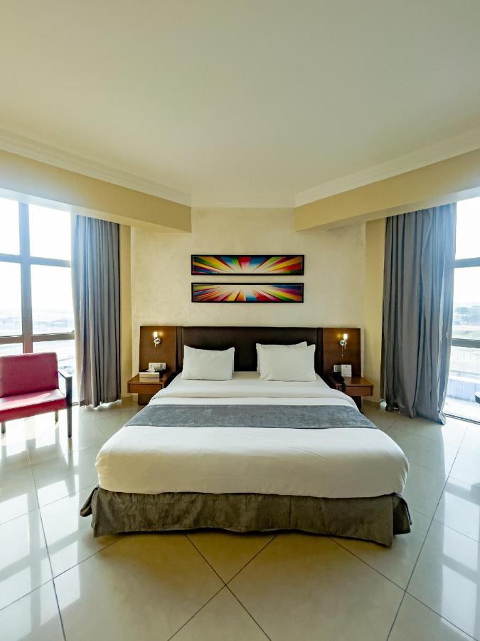 The Avenue Suites Lagos Esterno foto