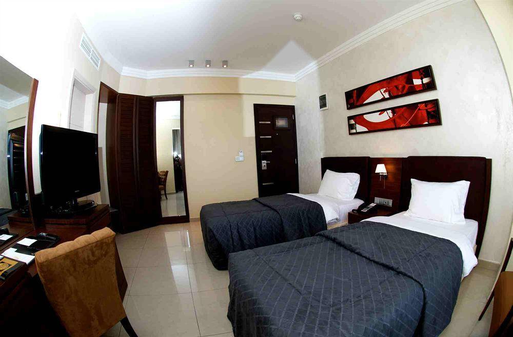 The Avenue Suites Lagos Esterno foto